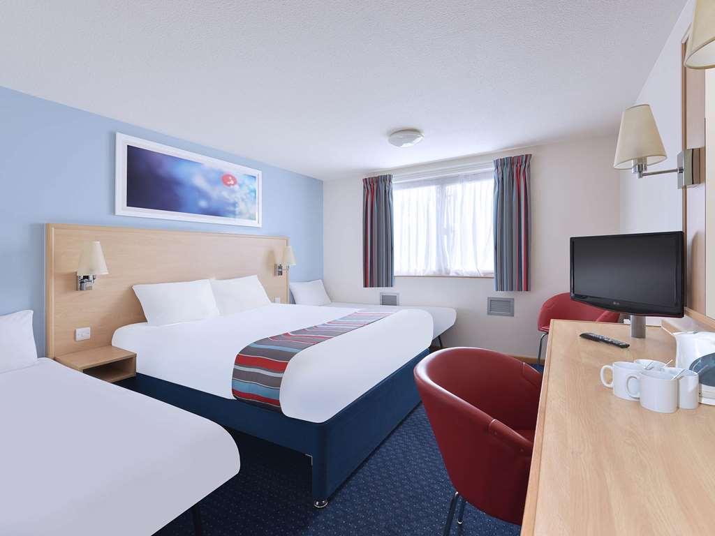 Travelodge Northampton Upton Way Pokój zdjęcie